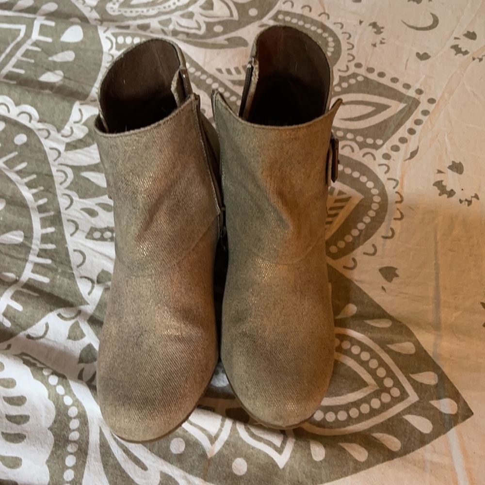 Blowfish tan booties - Picture 2 of 6